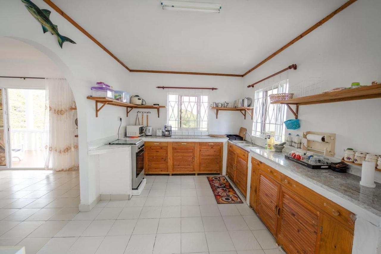 Maison Du Soleil Self Catering Anse Lazio Buitenkant foto